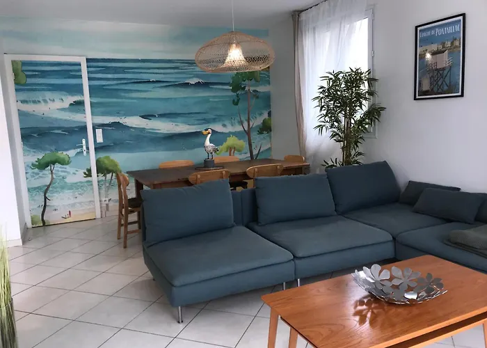 Devant la mer et la plage de ROYAN PONTAILLAC, 4chambres 2 à 8 personnes